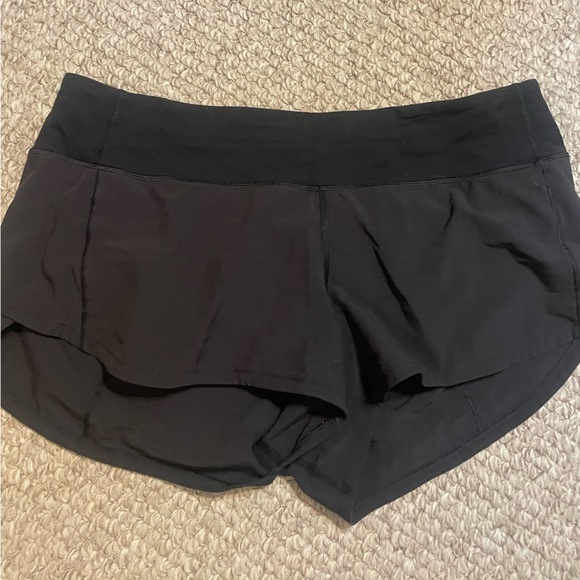 lululemon speed ups size 8 2.5” inseam black like new - Picture 2 of 2